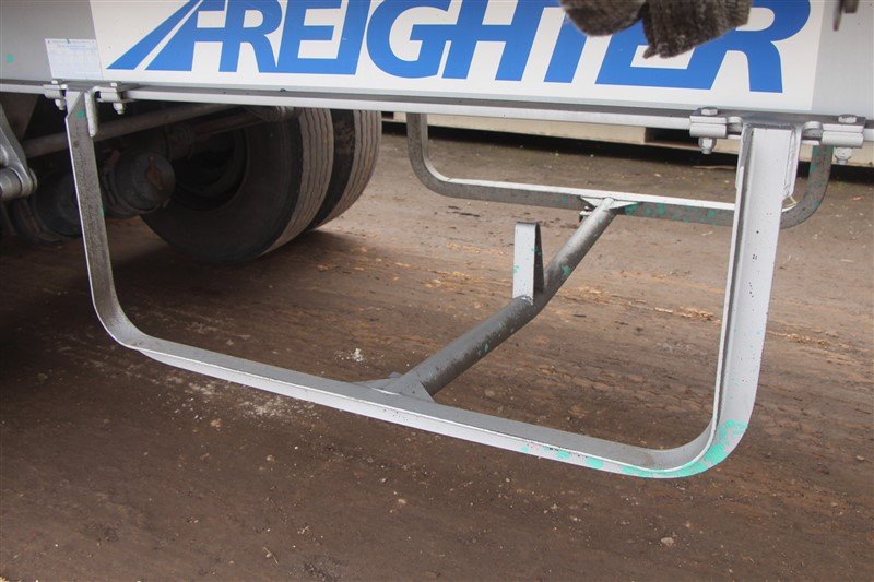 MAXITRANS CURTAINSIDER TRAILER