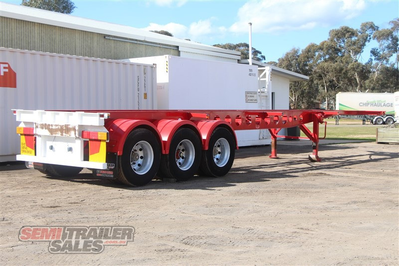 2004 MAXITRANS SEMI 40FT ULTRA LITE SKEL TRAILER 