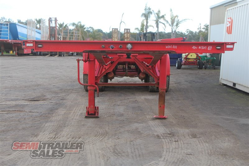 2004 MAXITRANS SEMI 40FT ULTRA LITE SKEL TRAILER 