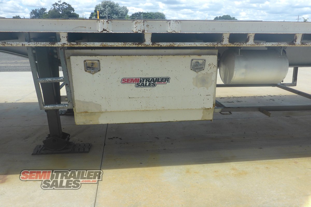 VAWDREY FLAT TOP TRAILER