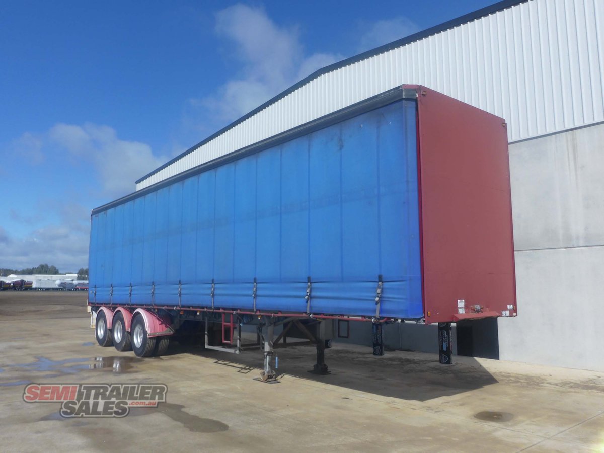 VAWDREY CURTAINSIDER TRAILER