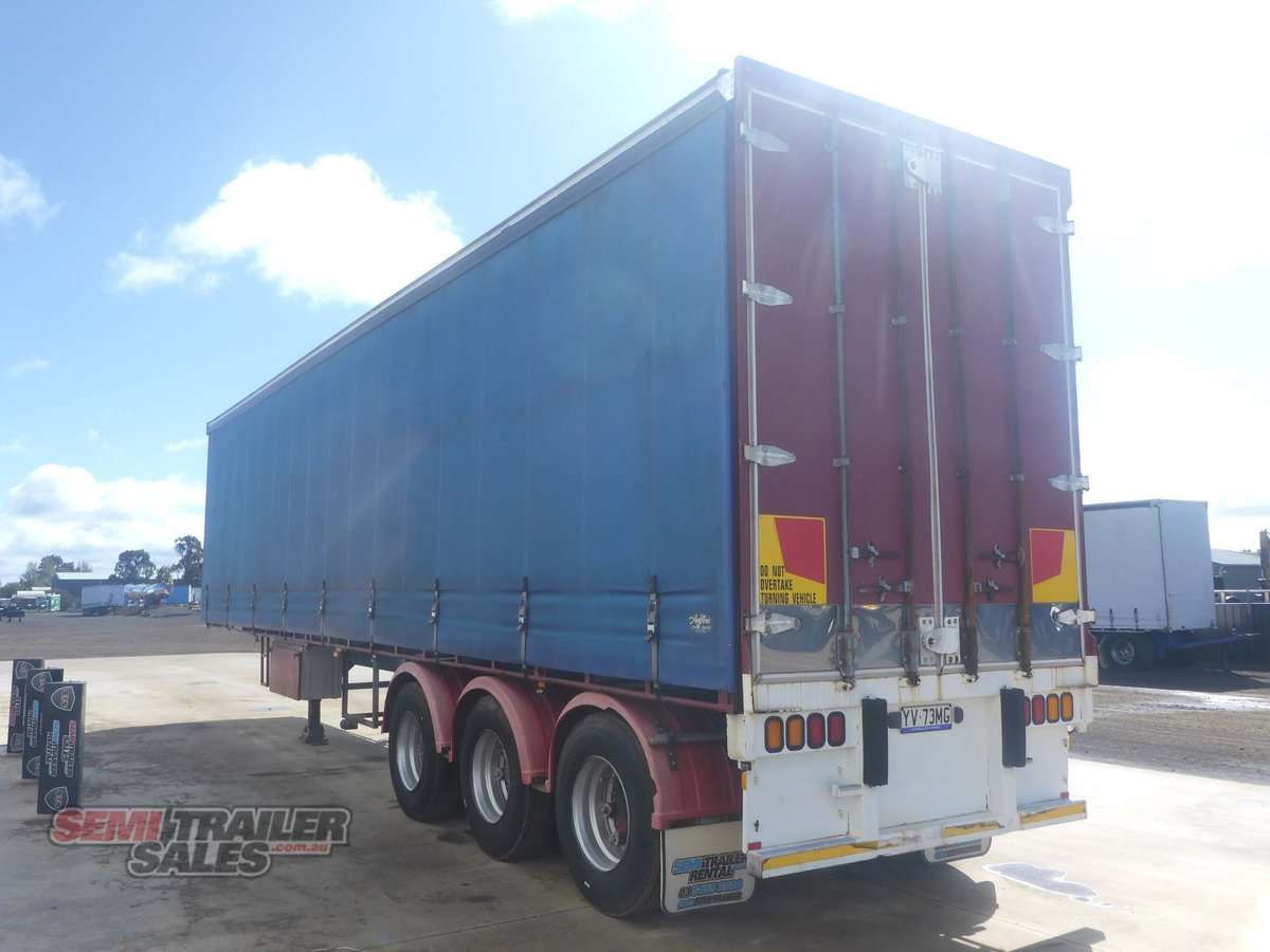 VAWDREY CURTAINSIDER TRAILER