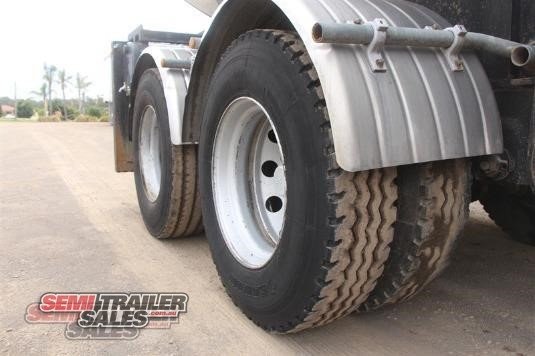 SCHULZ TANKER TRAILER