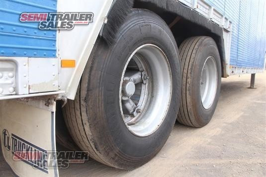 FRUEHAUF SEMI DOUBLE DROP DECK PANTECH TRAILER 