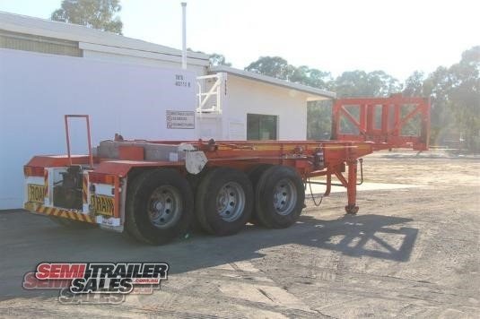 BARKER SKEL TRAILER
