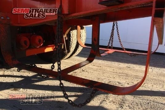 BARKER SKEL TRAILER