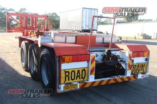 BARKER SKEL TRAILER