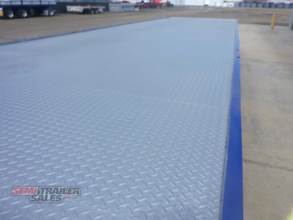VAWDREY DROP DECK TRAILER