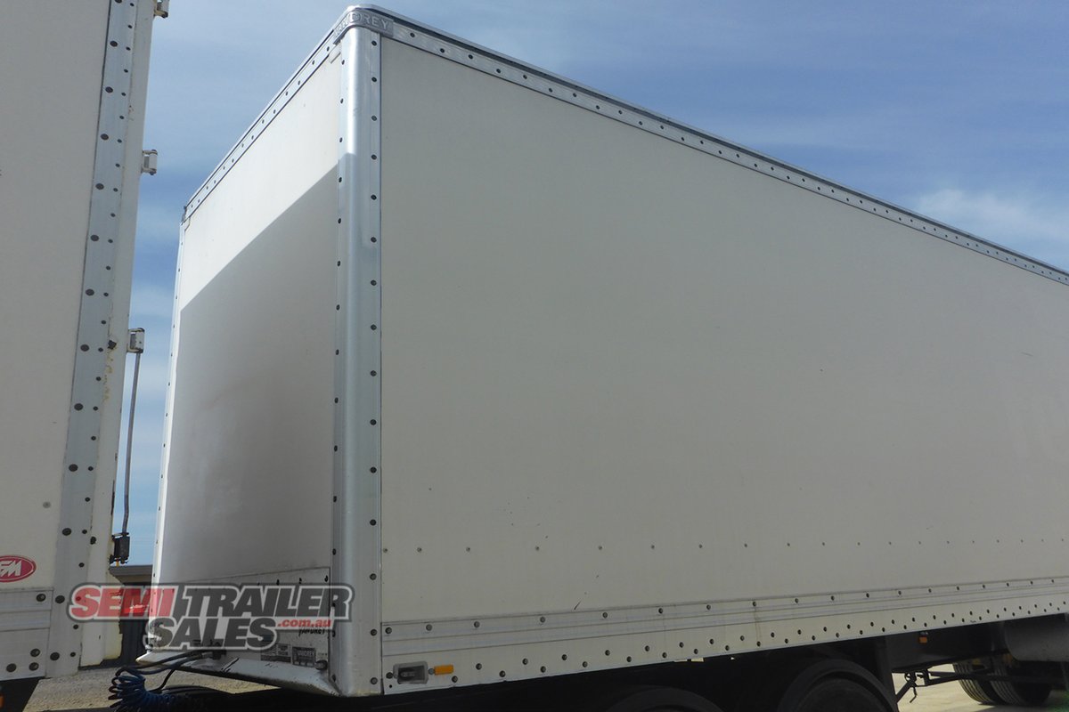 VAWDREY PANTECH TRAILER