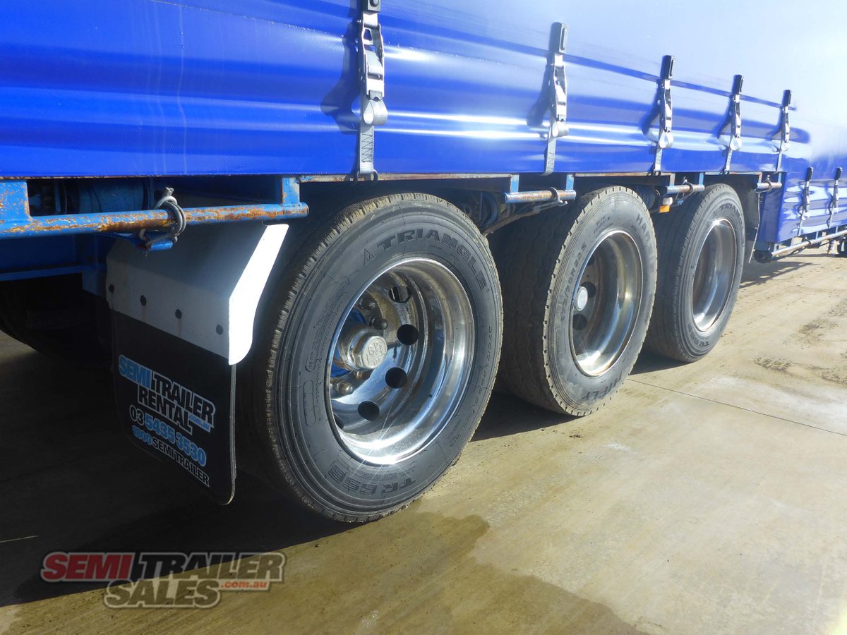 KRUEGER CURTAINSIDER TRAILER