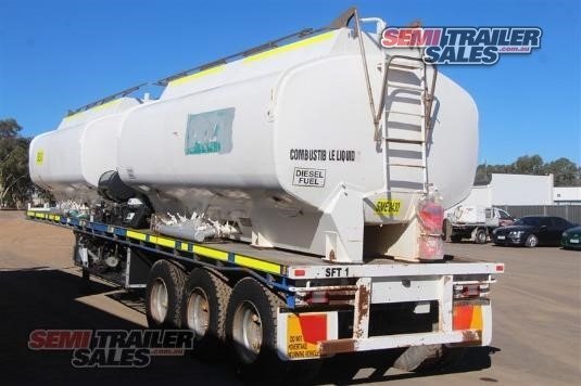 HAULMARK FLAT TOP TRAILER