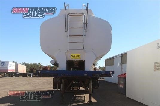 HAULMARK FLAT TOP TRAILER