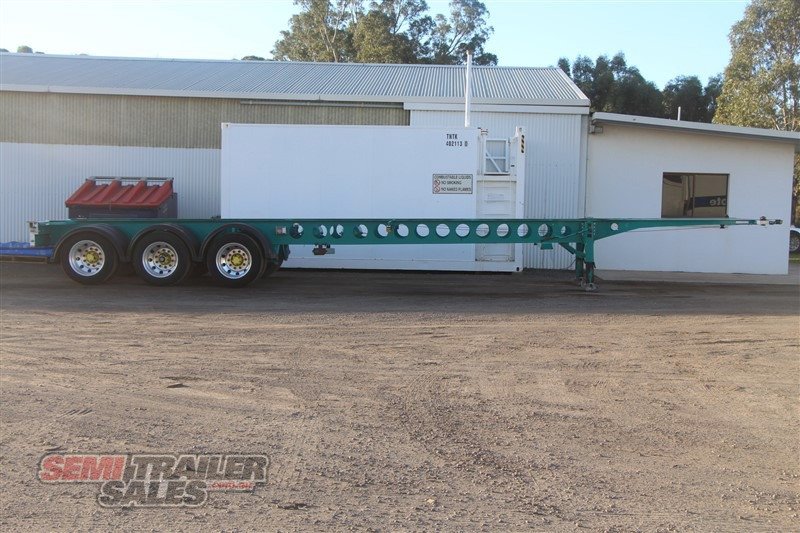 2007 KRUEGER SEMI 40FT ULTRA LITE SKEL TRAILER