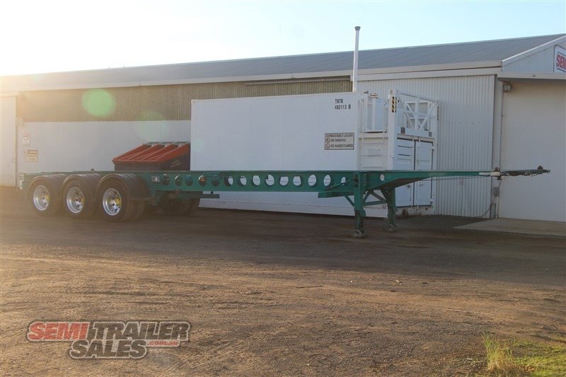 2007 KRUEGER SEMI 40FT ULTRA LITE SKEL TRAILER 