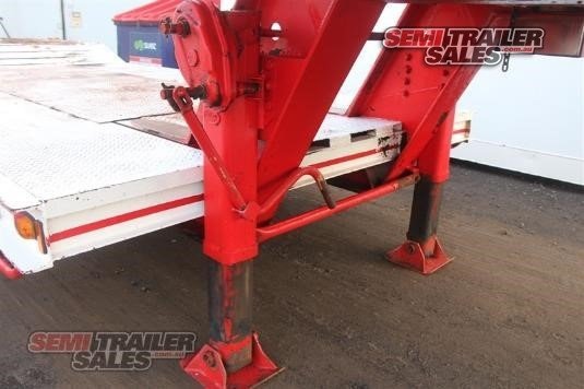 1982 LOMBARDI SEMI LOW LOADER DROP DECK TRAILER WITH RAMPS