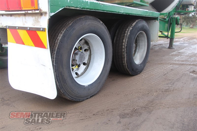 1999 HAMELEX SEMI CONCRETE MIXING TRAILER