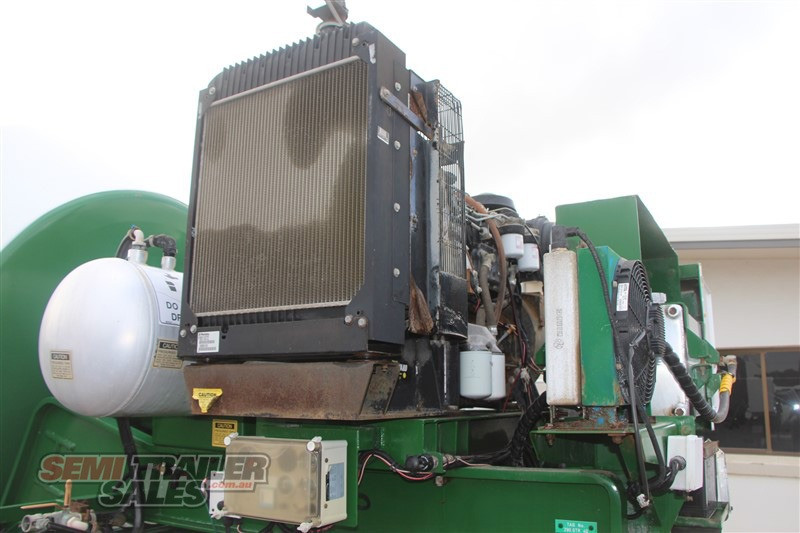1999 HAMELEX SEMI CONCRETE MIXING TRAILER