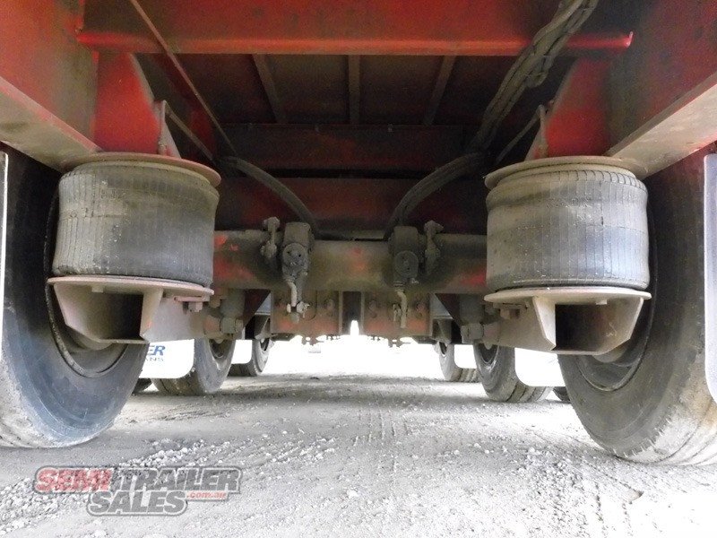 MAXITRANS DROP DECK TRAILER