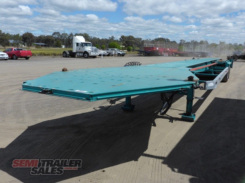 BARKER SKEL TRAILER