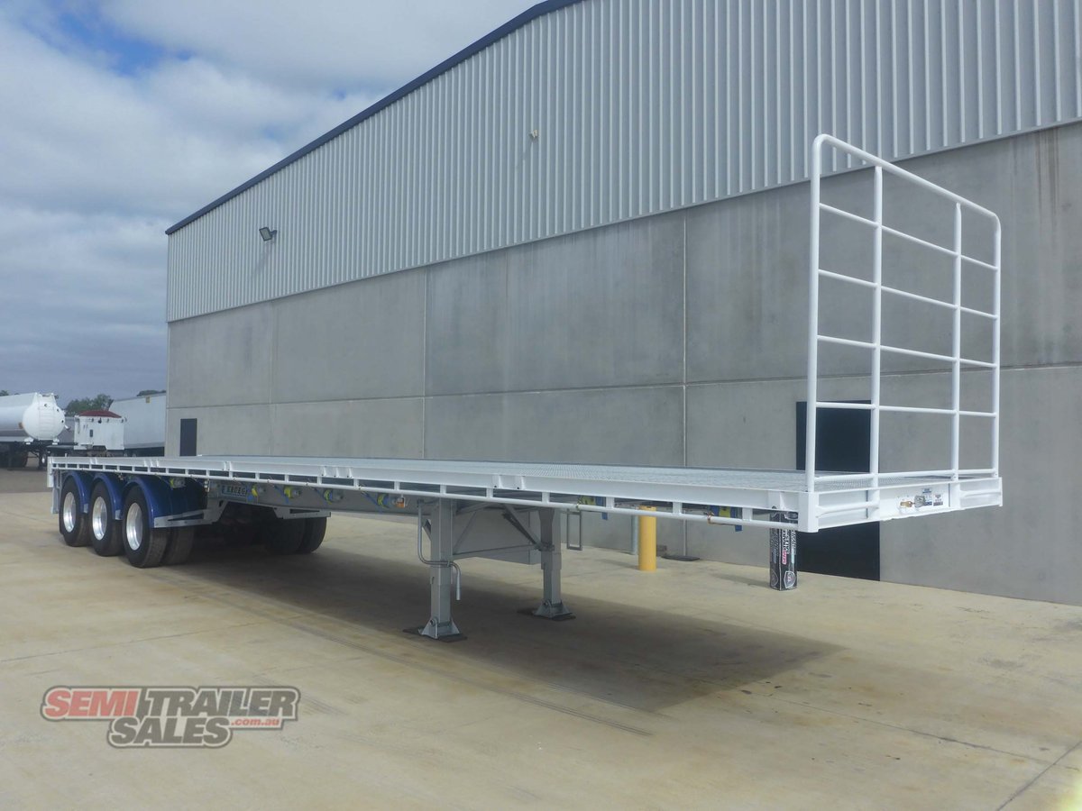 KRUEGER CURTAINSIDER TRAILER
