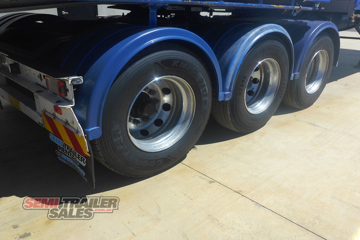MAXITRANS CURTAINSIDER TRAILER