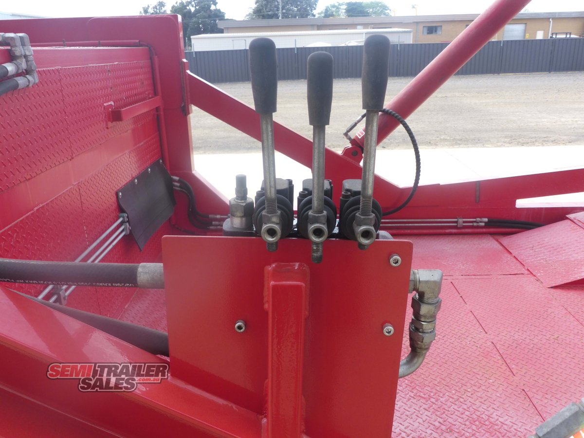 2015 SERVICE TRUCK SOLUTIONS CAR CARRIER TRAILER