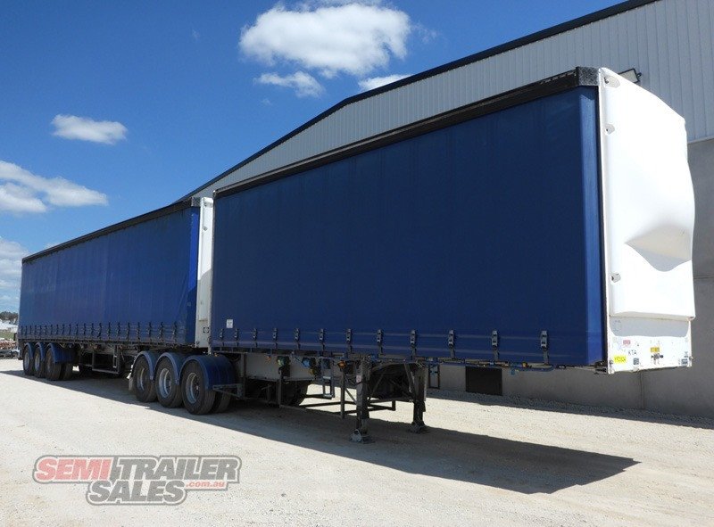 VAWDREY CURTAINSIDER TRAILER