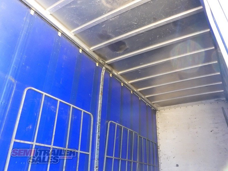 VAWDREY CURTAINSIDER TRAILER