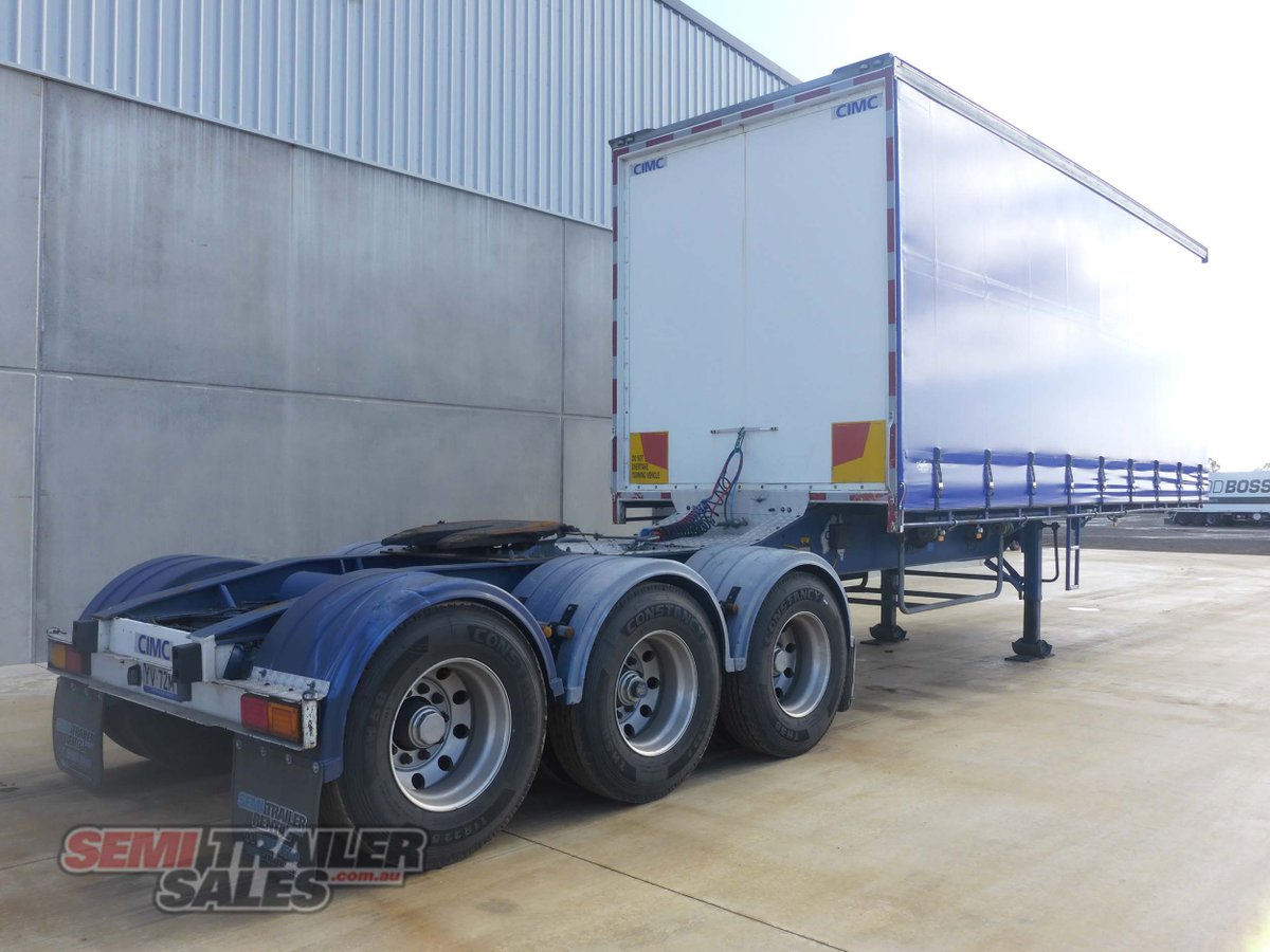 CIMC CURTAINSIDER TRAILER