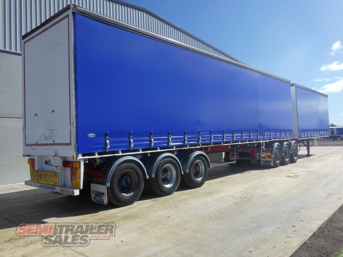 MAXITRANS CURTAINSIDER TRAILER