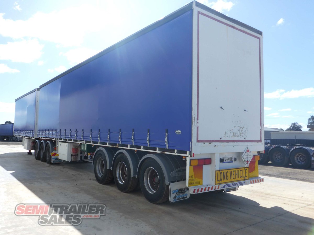 MAXITRANS CURTAINSIDER TRAILER