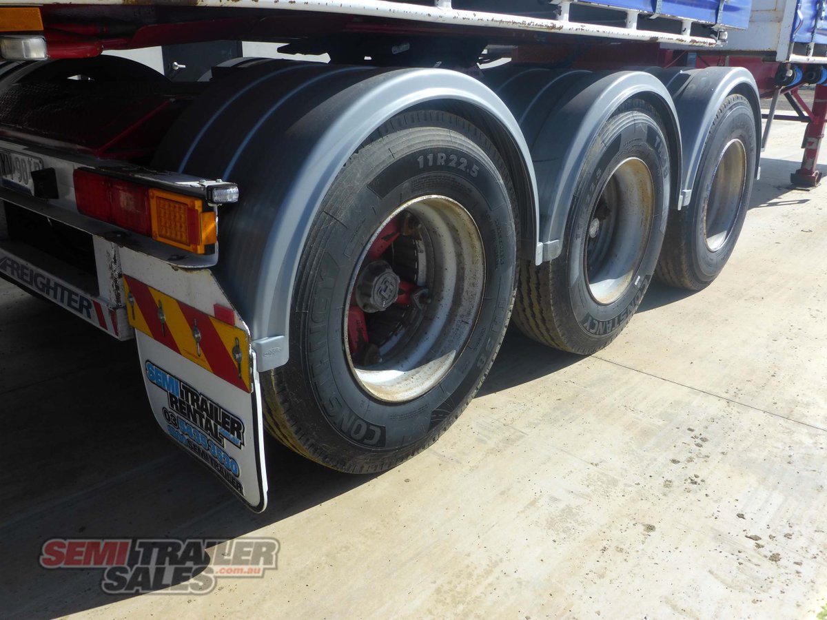 MAXITRANS CURTAINSIDER TRAILER
