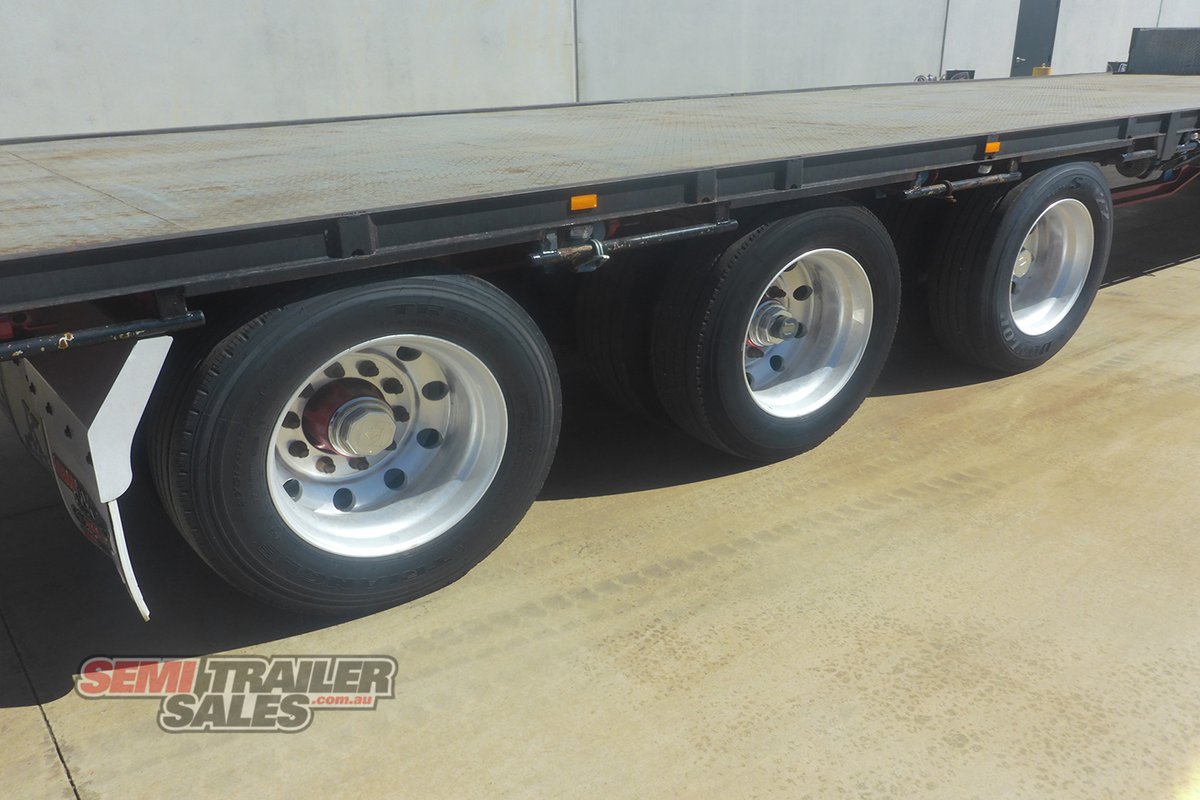 KRUEGER DROP DECK TRAILER