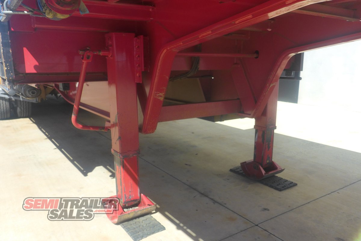 KRUEGER DROP DECK TRAILER