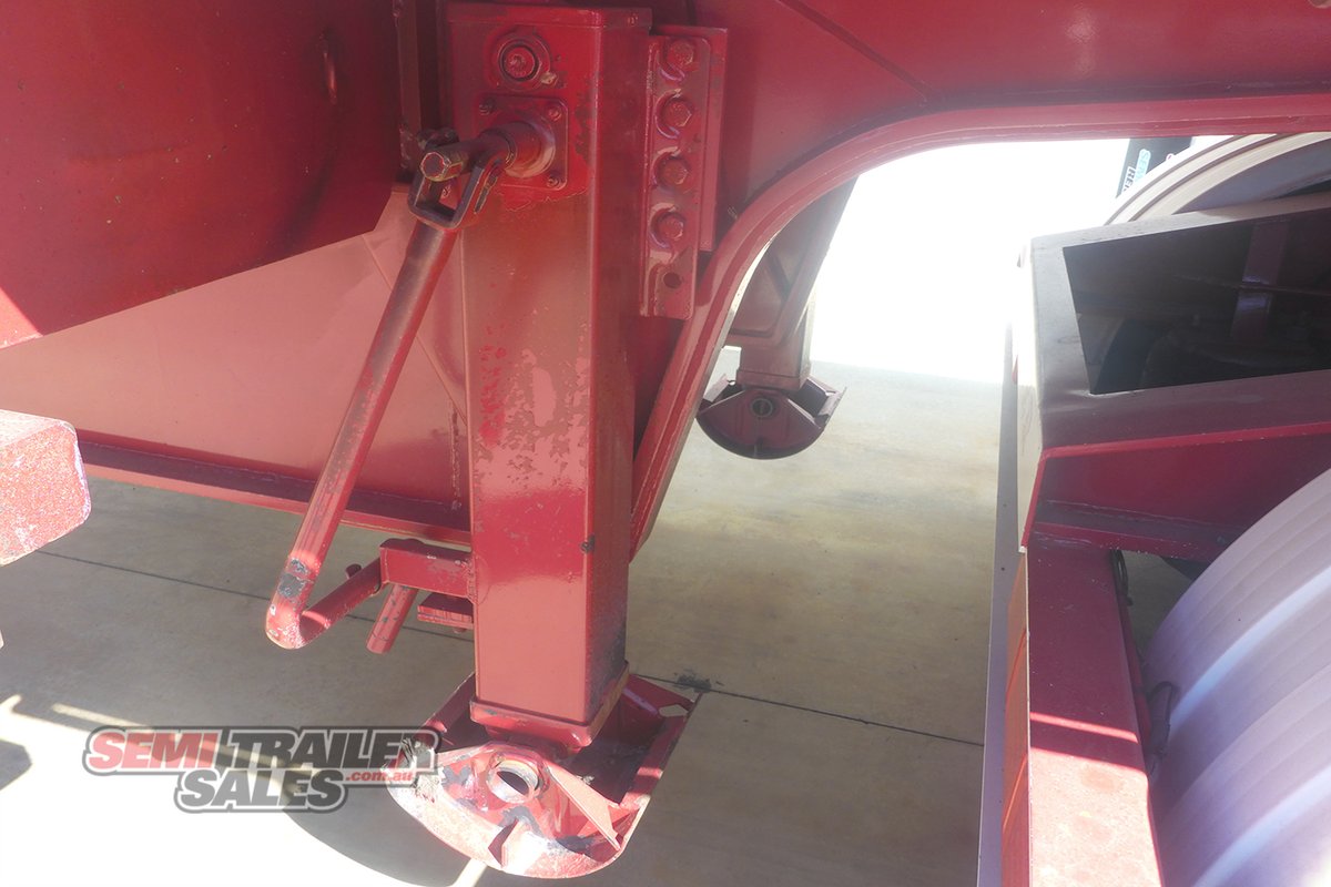 KRUEGER DROP DECK TRAILER
