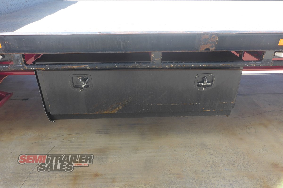 KRUEGER DROP DECK TRAILER