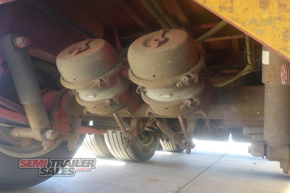 KRUEGER DROP DECK TRAILER