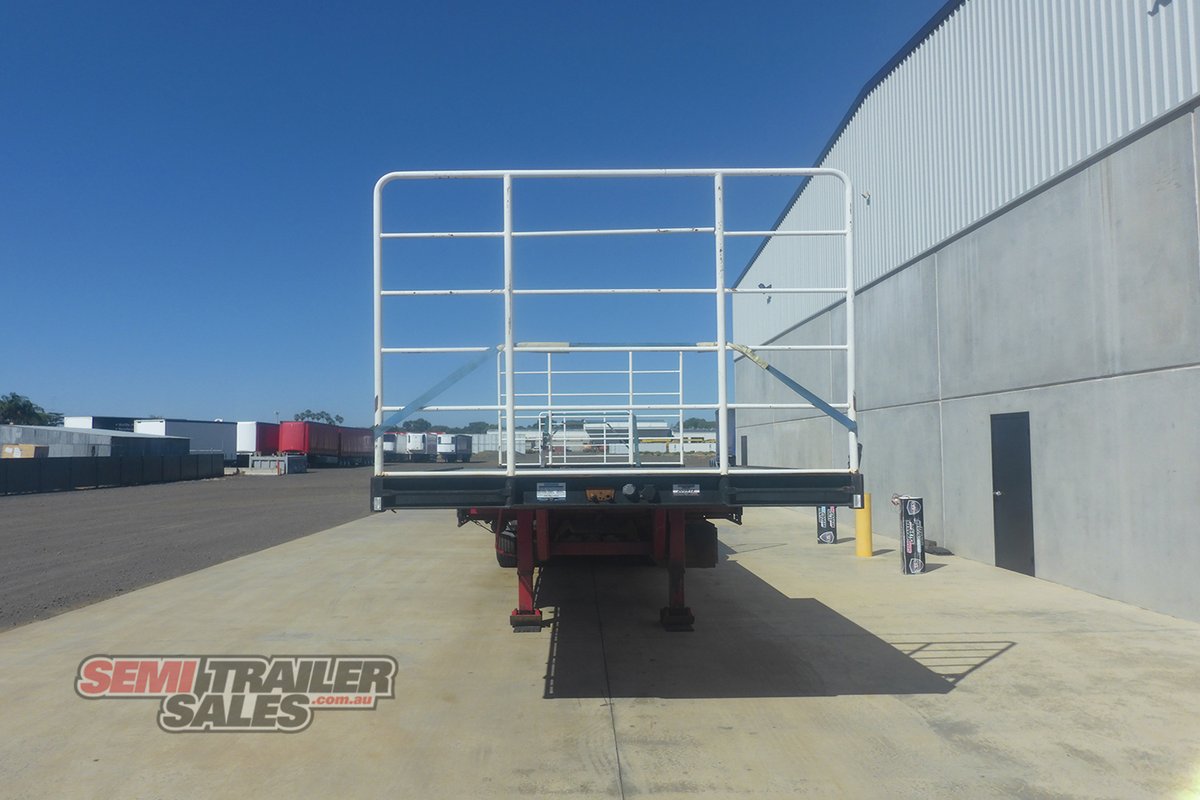 KRUEGER DROP DECK TRAILER
