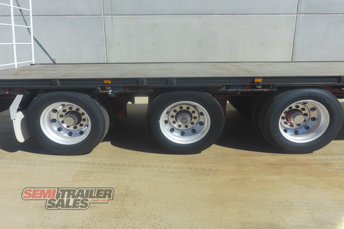 KRUEGER DROP DECK TRAILER