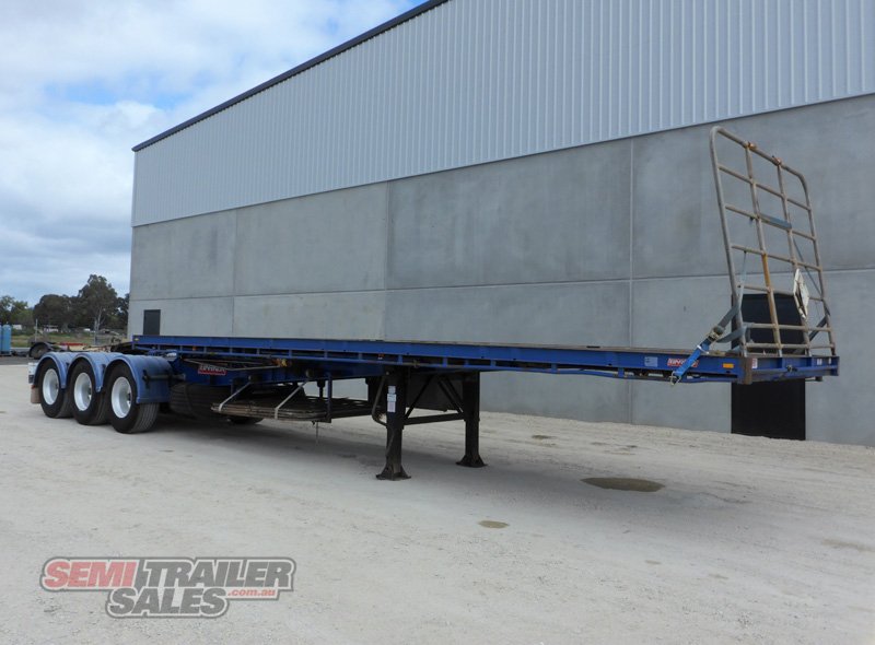 BARKER FLAT TOP TRAILER