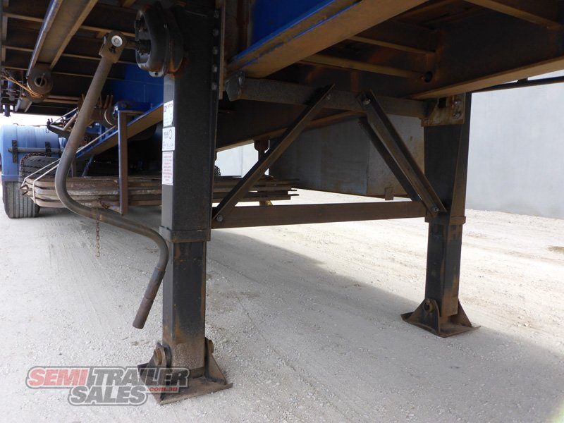 BARKER FLAT TOP TRAILER