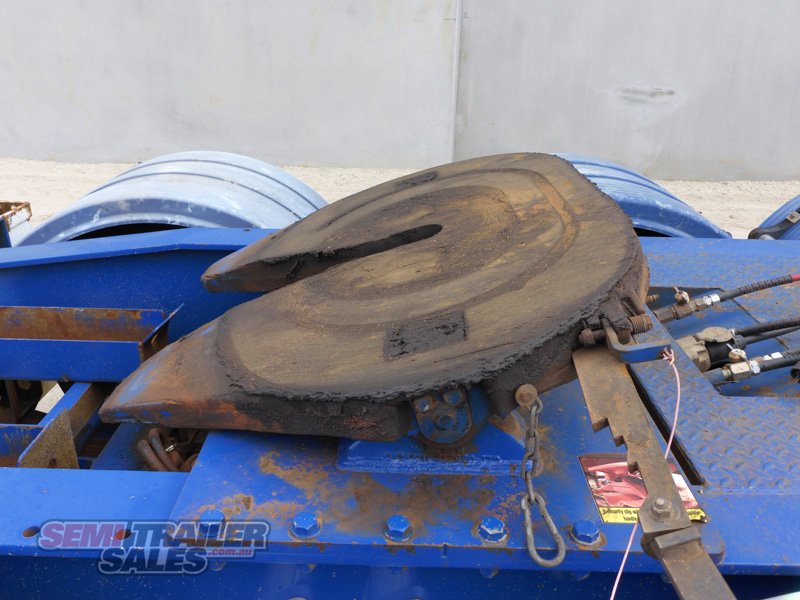 BARKER FLAT TOP TRAILER