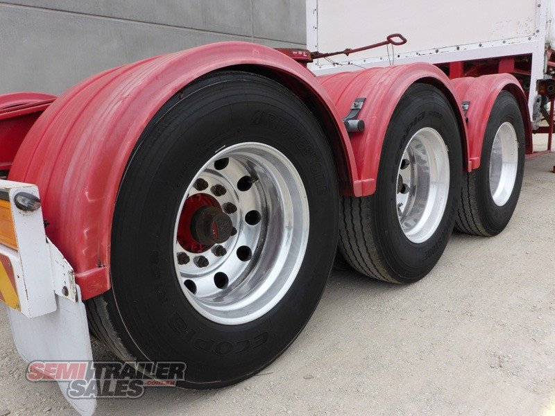 2007 BARKER REFRIGERATED CURTAINSIDER TRAILER