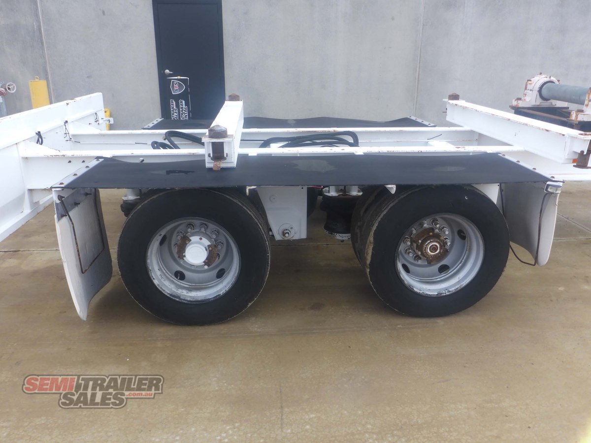 CUSTOM TRAILER
