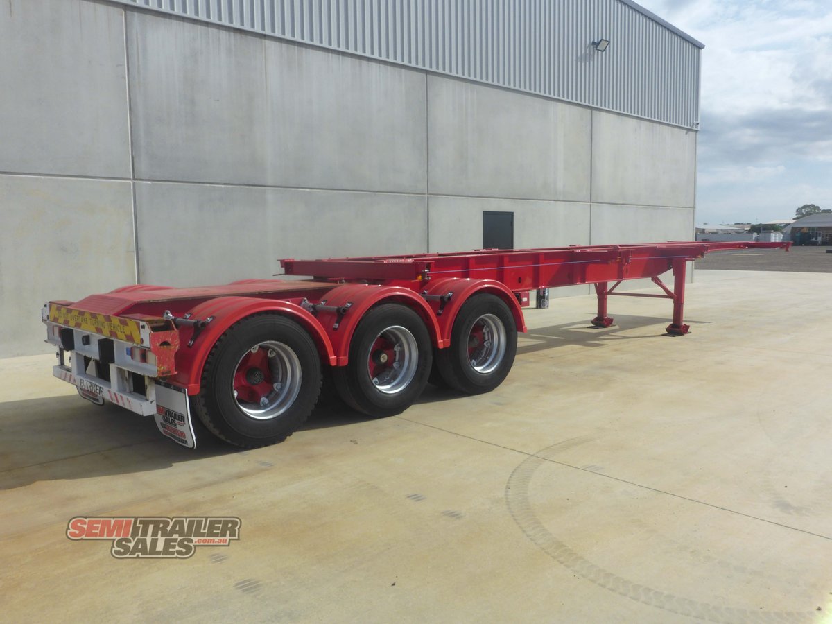 2010 BARKER 40FT RETRACTABLE SKEL TRAILER