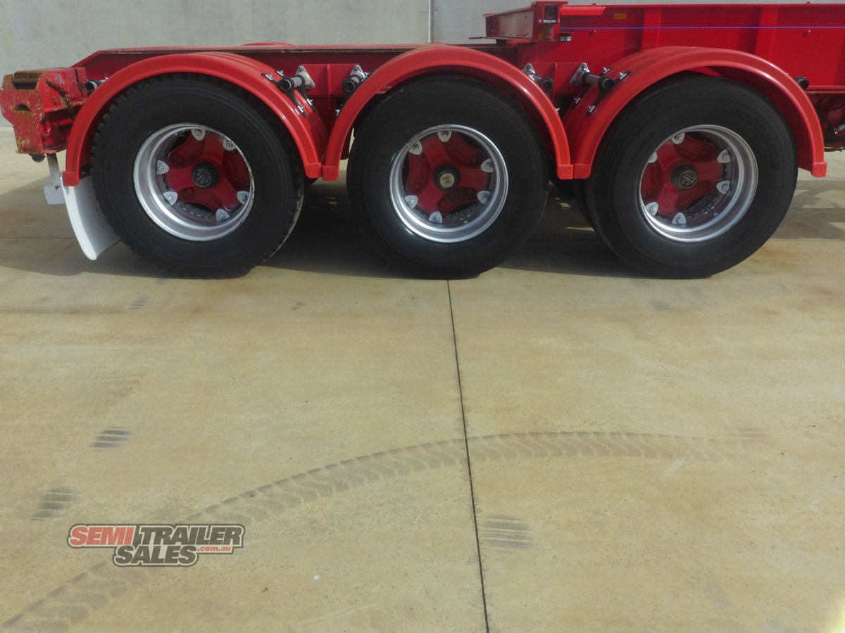 2010 BARKER 40FT RETRACTABLE SKEL TRAILER