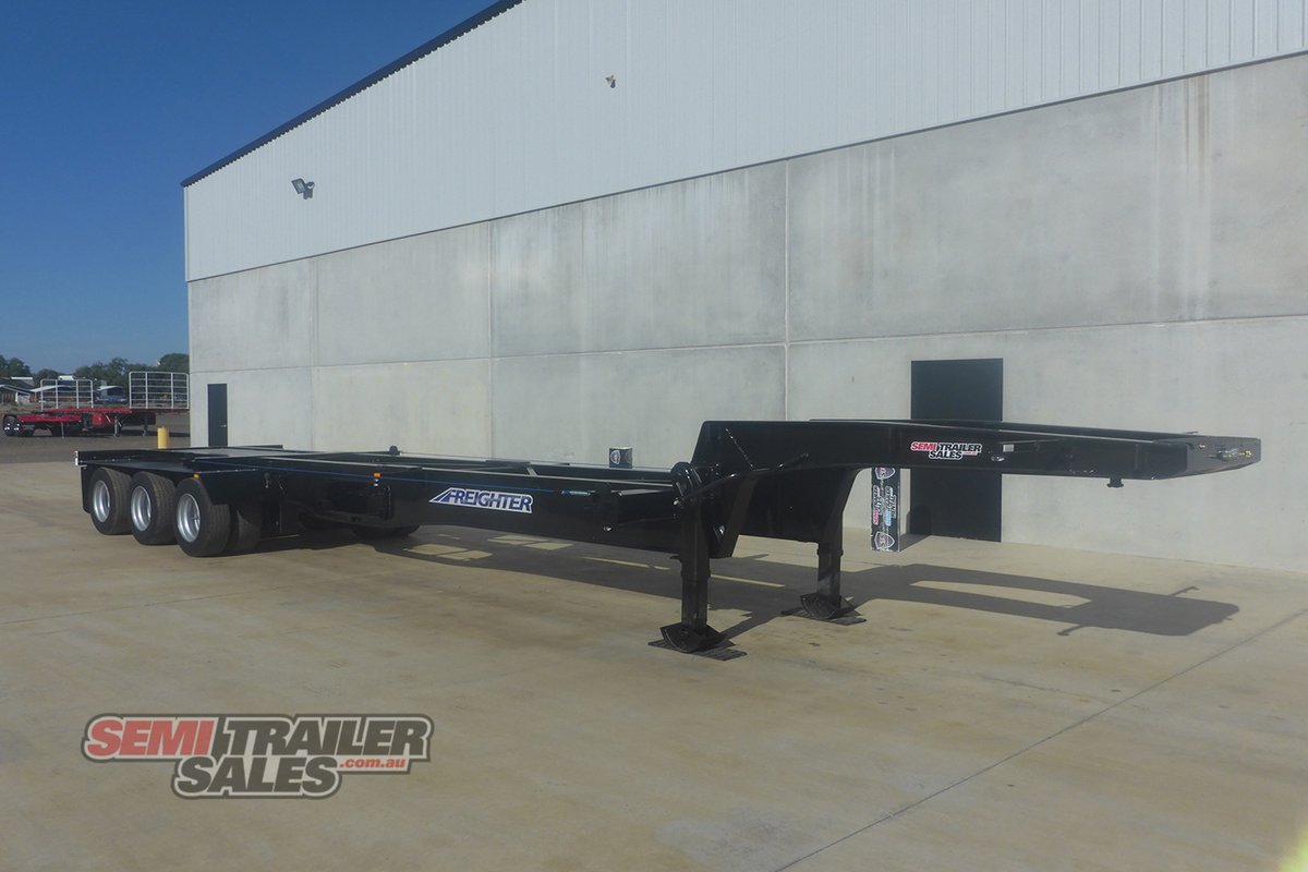 MAXITRANS SKEL TRAILER