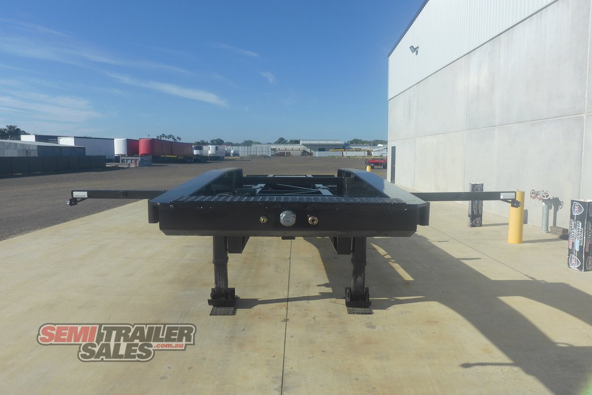 MAXITRANS SKEL TRAILER