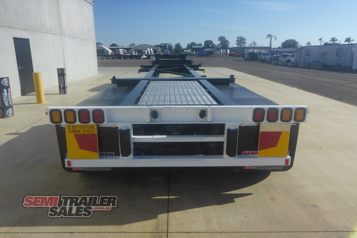 MAXITRANS SKEL TRAILER