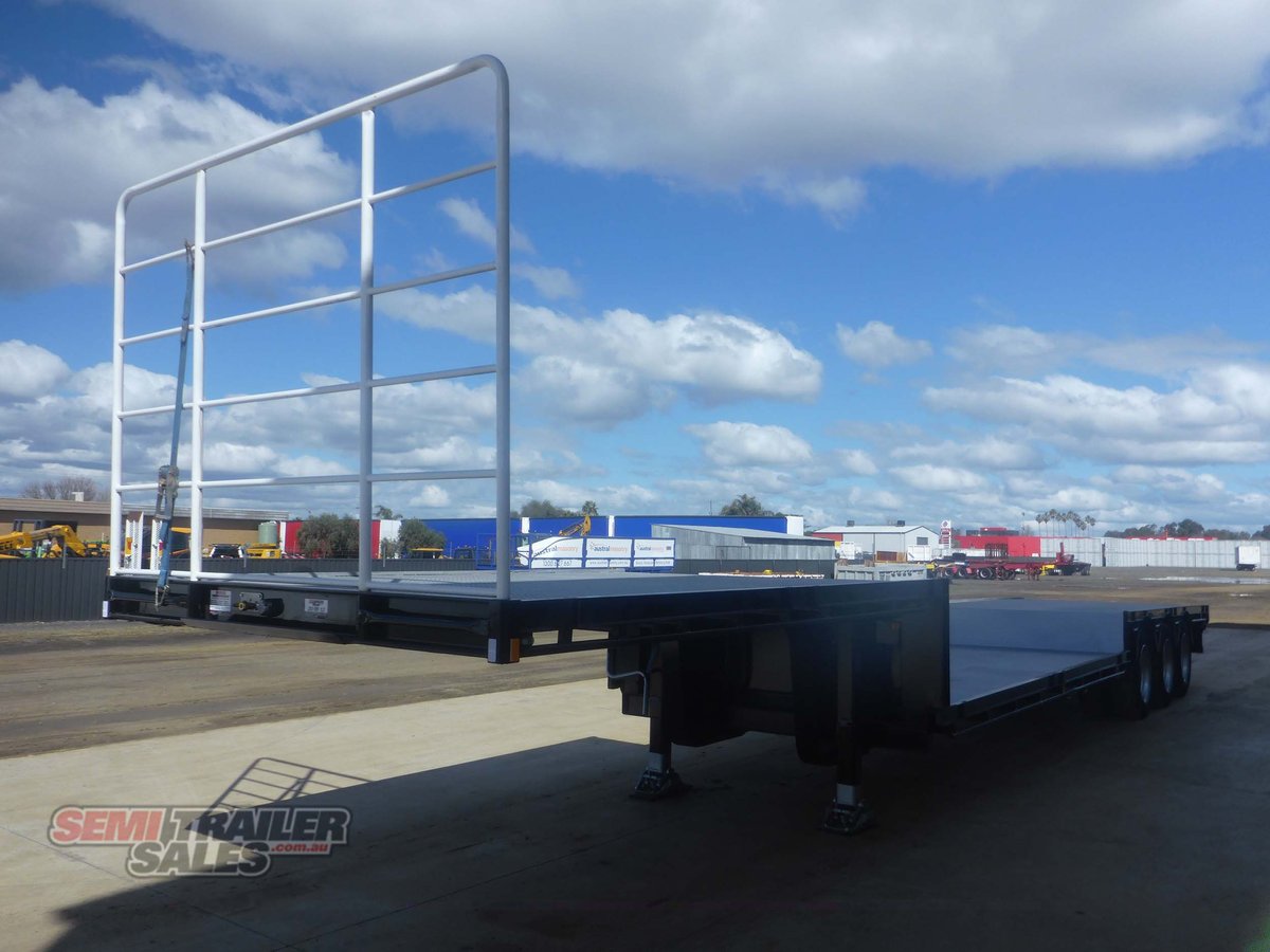 VAWDREY DROP DECK TRAILER